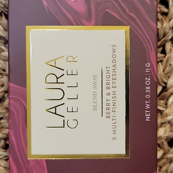 NWT LAURA GELLER BUNDLE OF 4 EYESHADOW PALETTES. - Picture 13 of 14